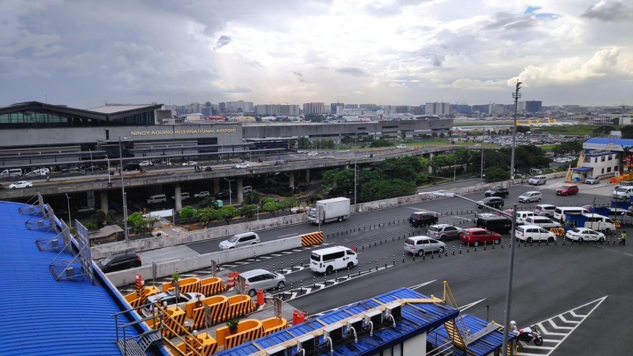 Palm Tree Condos Near Mnl Airport Terminal 3 By Elr Manila Eksteriør billede