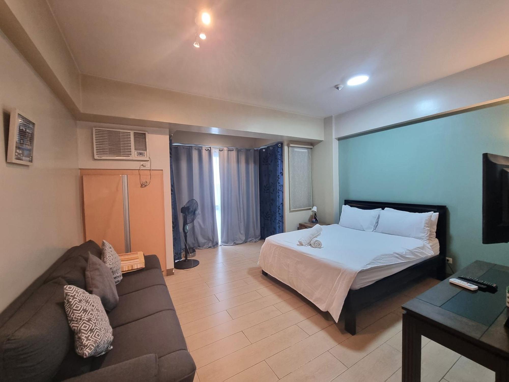 Palm Tree Condos Near Mnl Airport Terminal 3 By Elr Manila Eksteriør billede
